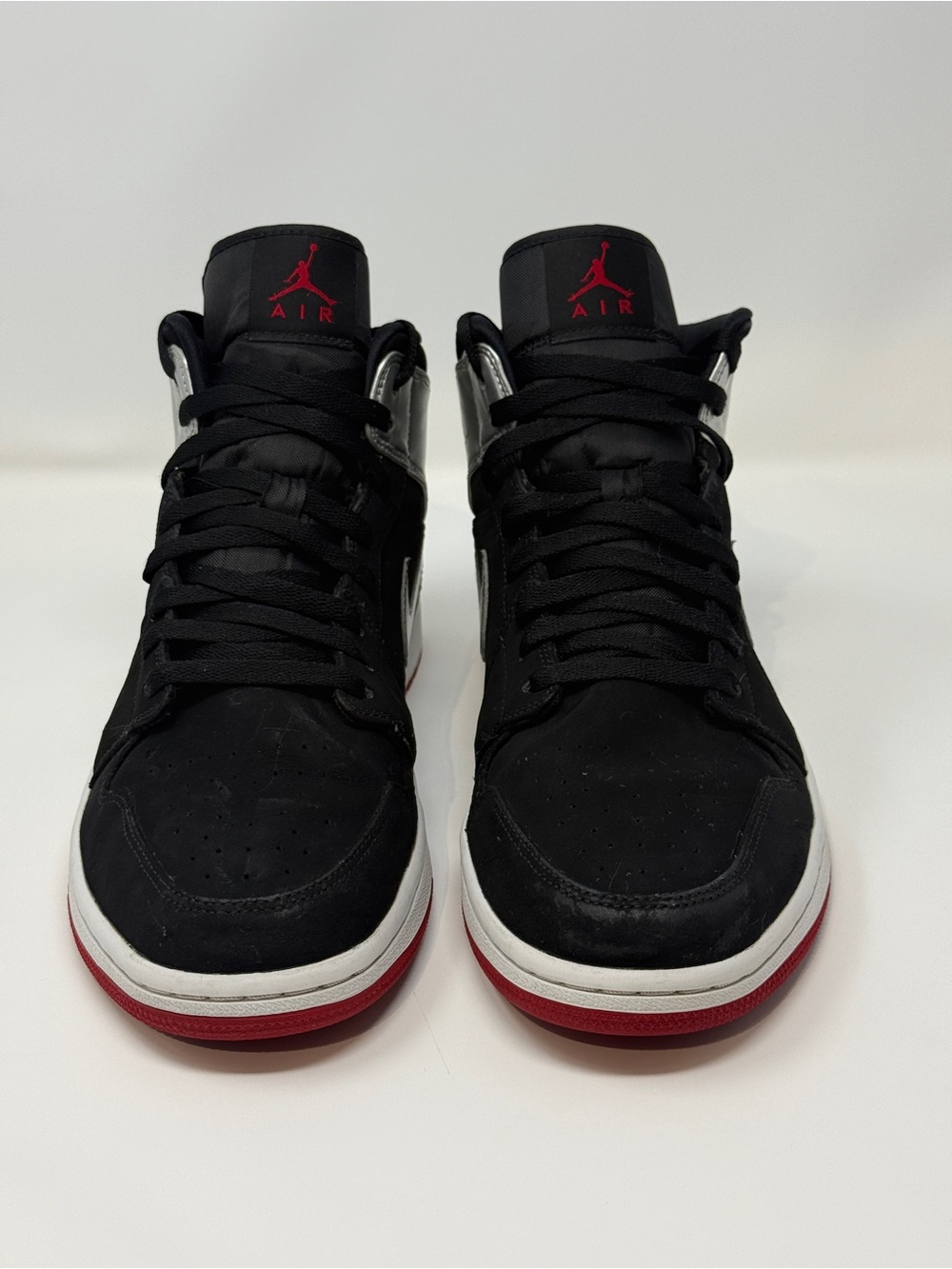 Size 11 - Air Jordan 1 Mid 'Johnny Kilroy'